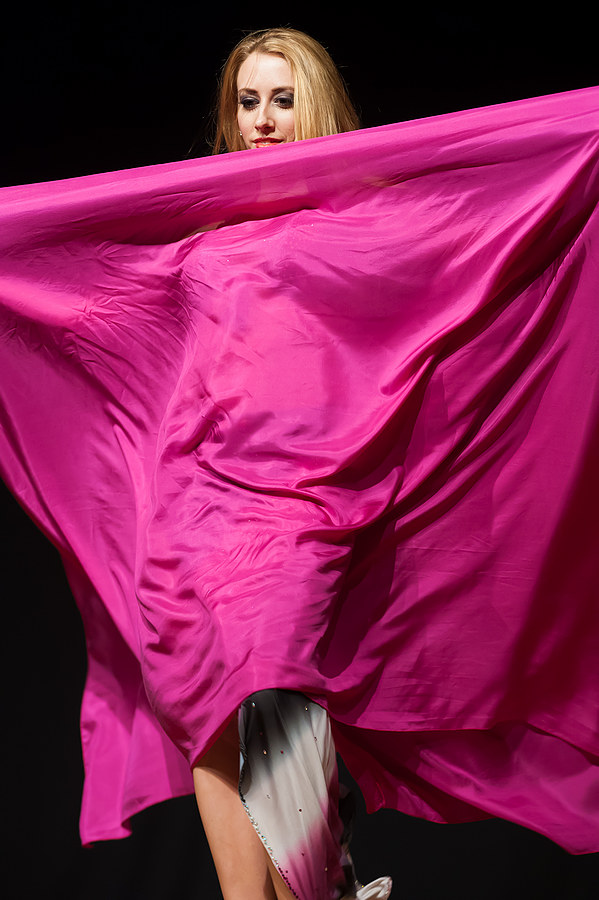 Camilia - taniec brzucha ("Teatr Tańca" Wielkiej Orkiesty Świątecznej Pomocy w ArtBemie)